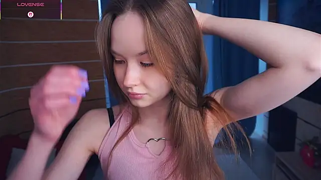 OnaZiroge online show from November 2025 06:12:02 AM