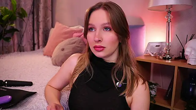 AnnLevine online show from November 2025 01:54:02 PM