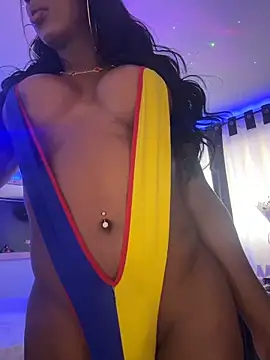 Snapshot of touchm_cockhard chatting on November 2025 12:05:02 PM touchm cockhard online show from November 2025 12:05:02 PM