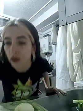 YouliteSllut2 online show from March 2025 01:42:02 AM