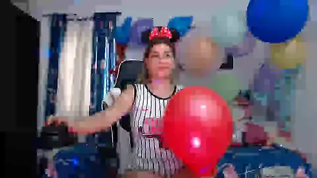 Snapshot of sexy_bunny_hot chatting on February 2025 06:17:02 PM sexy bunny hot online show from February 2025 06:17:02 PM