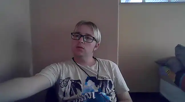 bisexualboy05 online show from March 2025 11:01:02 AM