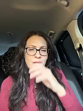 BeautifulMesss online show from November 2025 03:10:02 PM