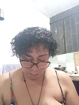 Snapshot of sorbetico_perverse chatting on April 2026 01:23:02 AM sorbetico perverse online show from April 2026 01:23:02 AM