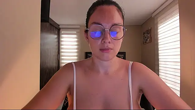 Snapshot of anabel_025 chatting on May 2026 08:27:02 PM anabel 025 online show from May 2026 08:27:02 PM