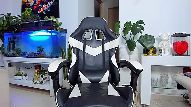 Johnnygrayson1 online show from November 2025 02:03:02 AM