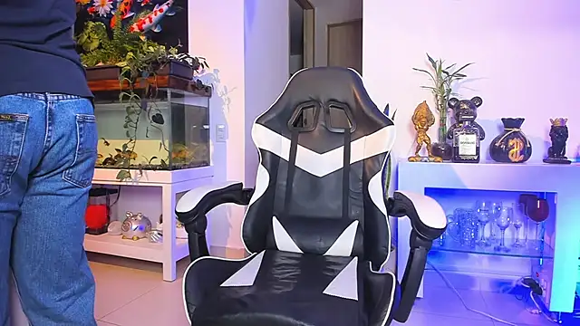 Johnnygrayson1 online show from February 2026 11:31:02 PM