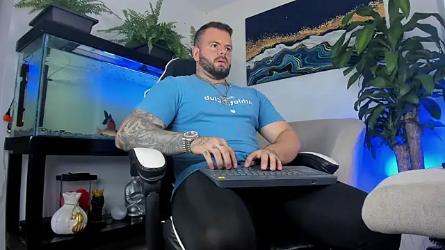 Snapshot of Johnnygrayson1 chatting on June 2026 10:30:01 PM Johnnygrayson1 online show from June 2026 10:30:01 PM