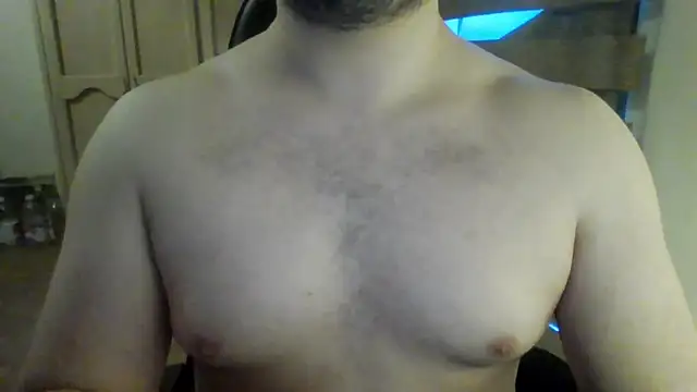 Himbo fox online show from December 2025 12:19:02 AM