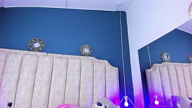 Snapshot of ShanelWest chatting on January 2025 04:30:02 PM ShanelWest online show from January 2025 04:30:02 PM