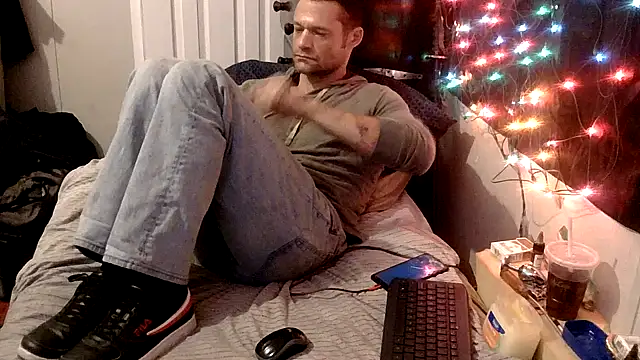 TheOneYouLove69 online show from January 2026 07:39:01 PM