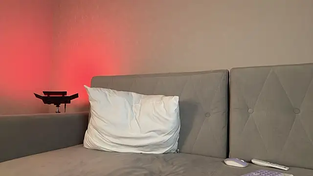 weshycouple online show from March 2026 07:07:01 PM