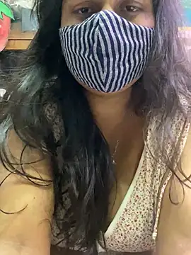 Snapshot of HaaniKaur chatting on March 2025 07:32:02 AM HaaniKaur online show from March 2025 07:32:02 AM