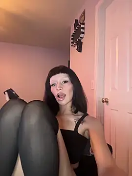 Gothbabbi online show from March 2026 10:15:02 PM