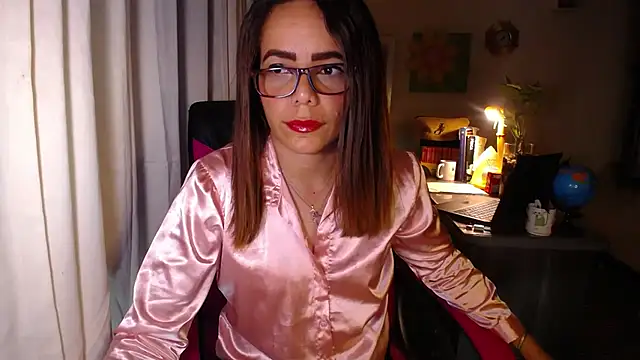 Snapshot of danielle_rose_1 chatting on May 2026 02:36:02 PM danielle rose 1 online show from May 2026 02:36:02 PM
