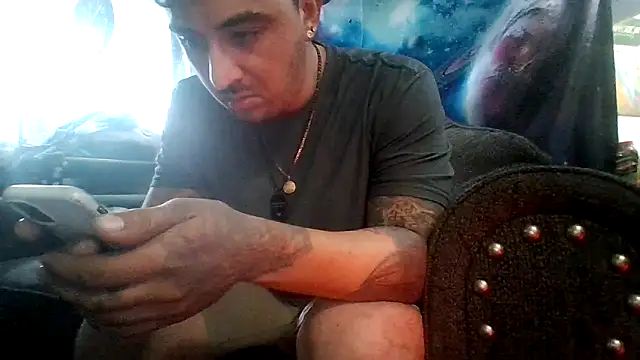 Antoniothedon online show from May 2026 07:10:02 PM