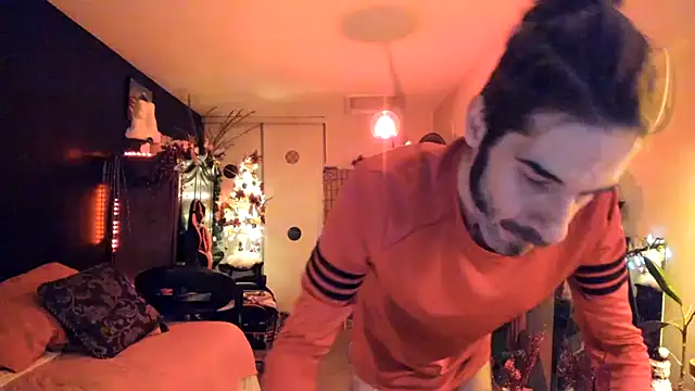 Snapshot of leatherz69 chatting on December 2024 07:37:01 AM leatherz69 online show from December 2024 07:37:01 AM