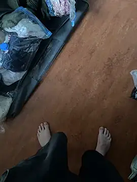 benoithot online show from September 2025 04:32:02 PM