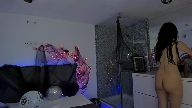 CassieEvans online show from October 2025 06:39:02 AM