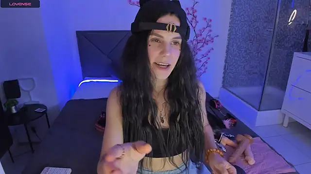 Snapshot of CassieEvans chatting on July 2026 05:25:01 AM CassieEvans online show from July 2026 05:25:01 AM