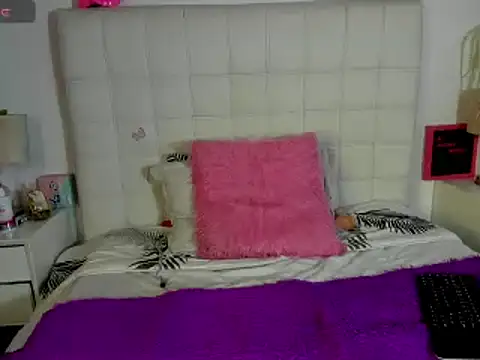 sexycouple lat online show from March 2025 02:19:01 PM