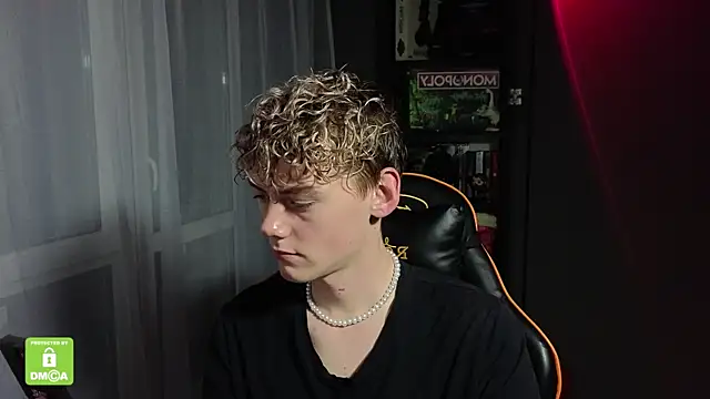 Keytaro online show from October 2025 02:50:01 PM