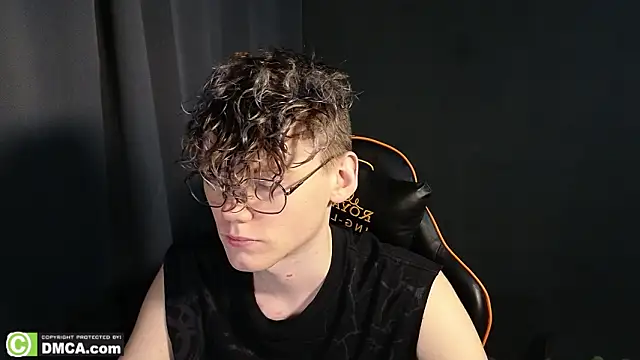 Keytaro online show from February 2026 10:41:01 PM