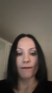 Devil Goddess online show from November 2025 01:22:02 PM