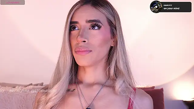 StormiRusso online show from April 2026 01:23:02 AM