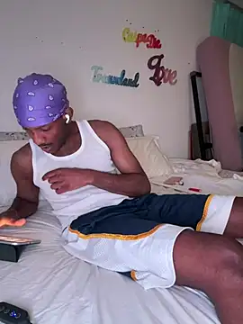 esteraulxxx online show from December 2024 06:17:01 PM