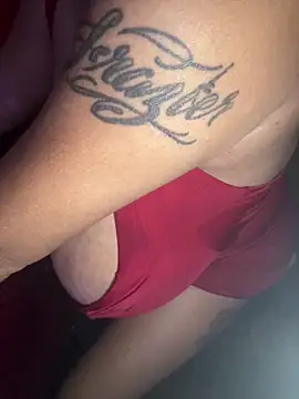 RoxiRedXXX online show from May 2026 06:54:02 AM