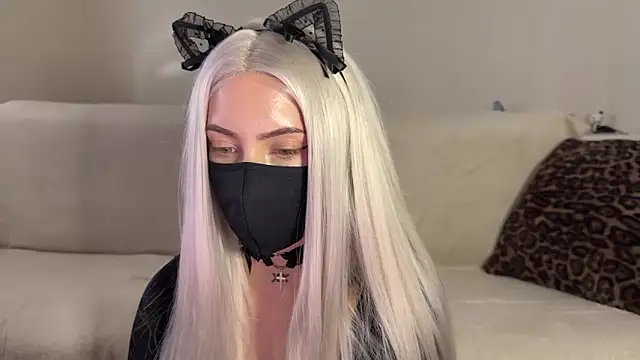 Snapshot of michiko_ chatting on March 2026 12:11:01 PM michiko online show from March 2026 12:11:01 PM