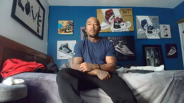 athephenomenal1 online show from November 2025 08:08:01 PM