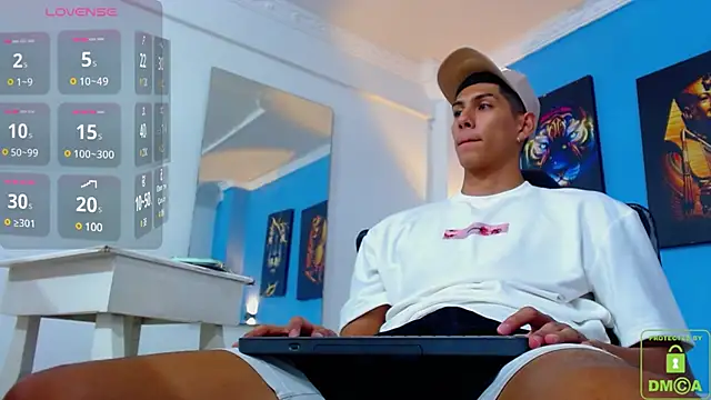 Snapshot of Valerio_20 chatting on December 2024 11:42:01 PM Valerio 20 online show from December 2024 11:42:01 PM