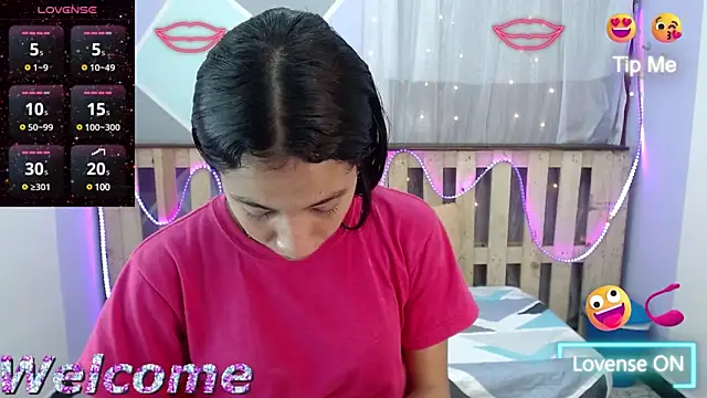 Lina10 online show from February 2025 08:03:01 PM