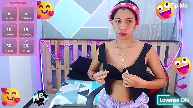 Lina10 online show from March 2025 10:29:02 AM