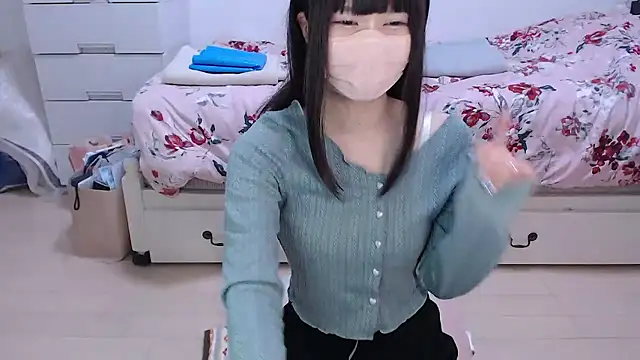 Snapshot of AMI___oO chatting on November 2025 09:57:01 AM AMI oO online show from November 2025 09:57:01 AM