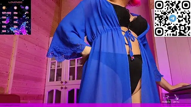 EVAshinyGIRL online show from February 2025 06:23:02 PM