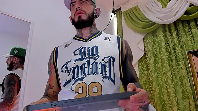 dilan scootk  online show from January 2026 07:19:01 PM