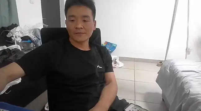 Snapshot of kisstoyousoon2024 chatting on March 2025 07:29:02 PM kisstoyousoon2024 online show from March 2025 07:29:02 PM