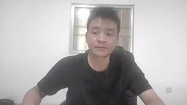 Snapshot of kisstoyousoon2024 chatting on October 2025 09:32:01 AM kisstoyousoon2024 online show from October 2025 09:32:01 AM