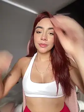 veronicaapink online show from February 2026 07:12:01 PM