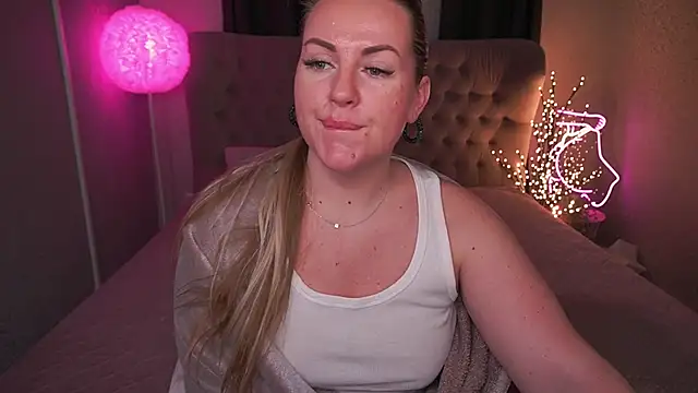 KiraCandyS online show from February 2025 03:01:02 AM