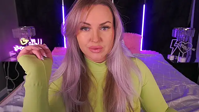 KiraCandyS online show from October 2025 09:34:02 PM