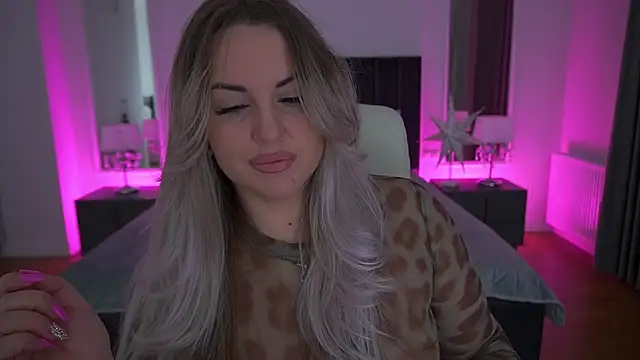 KiraCandyS online show from February 2026 10:06:01 PM