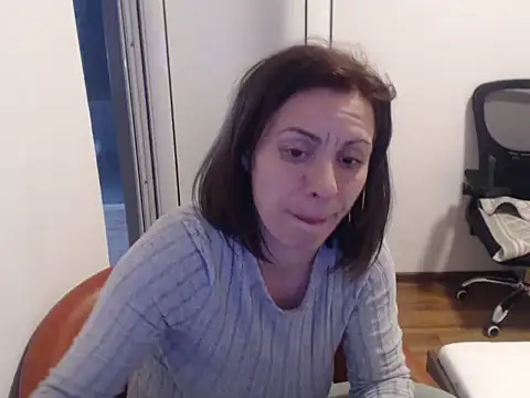 Emmatoo online show from March 2026 08:24:02 PM