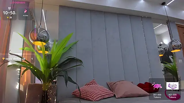 Jessy Jo online show from October 2025 06:19:01 AM