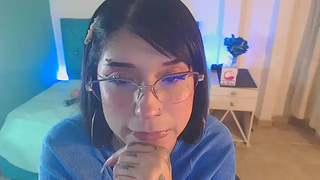 Cinthya-Gomez6 online show from March 2025 05:39:02 PM