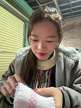 Hellen 111 online show from February 2025 09:42:01 AM