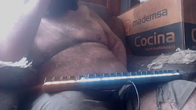 Snapshot of hairyhulk chatting on October 2025 08:38:01 PM hairyhulk online show from October 2025 08:38:01 PM